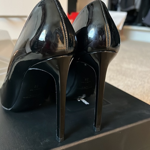 YSL black shiny leather pointy toe pump - Picture 4 of 9